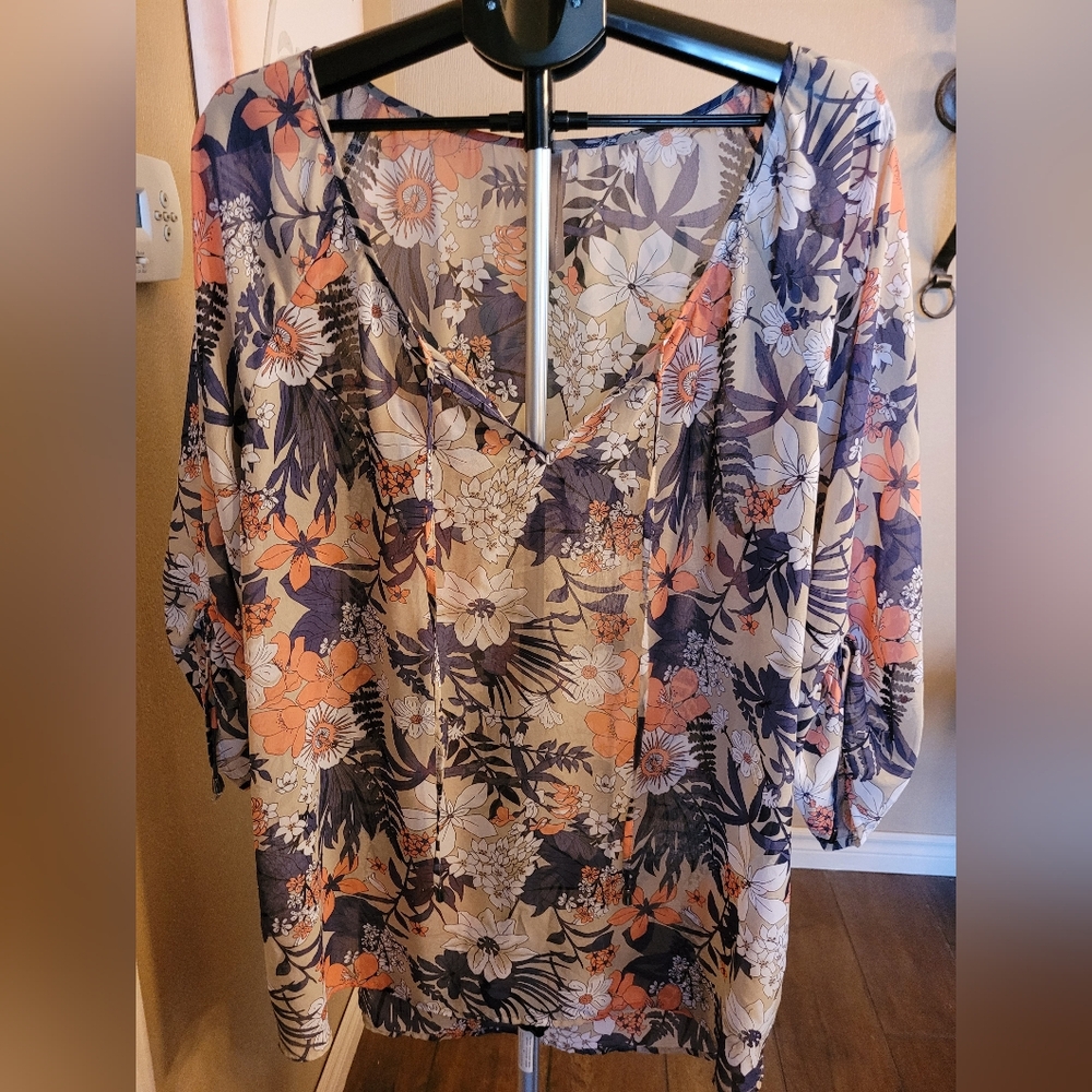Plus Sheer Floral V-Neck Women's Blouse
